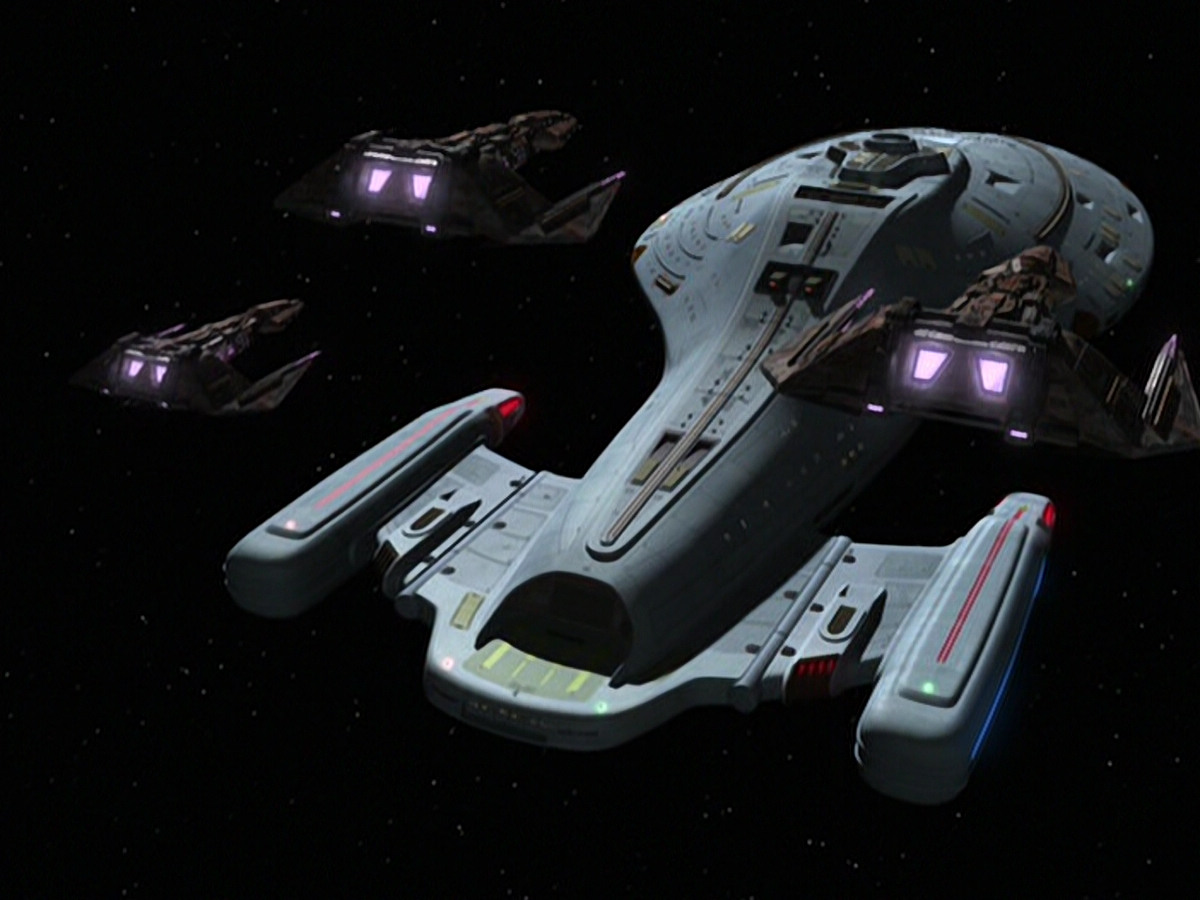 extant_StarTrek_VOY_6x18-AshesToAshes_03446.jpg
