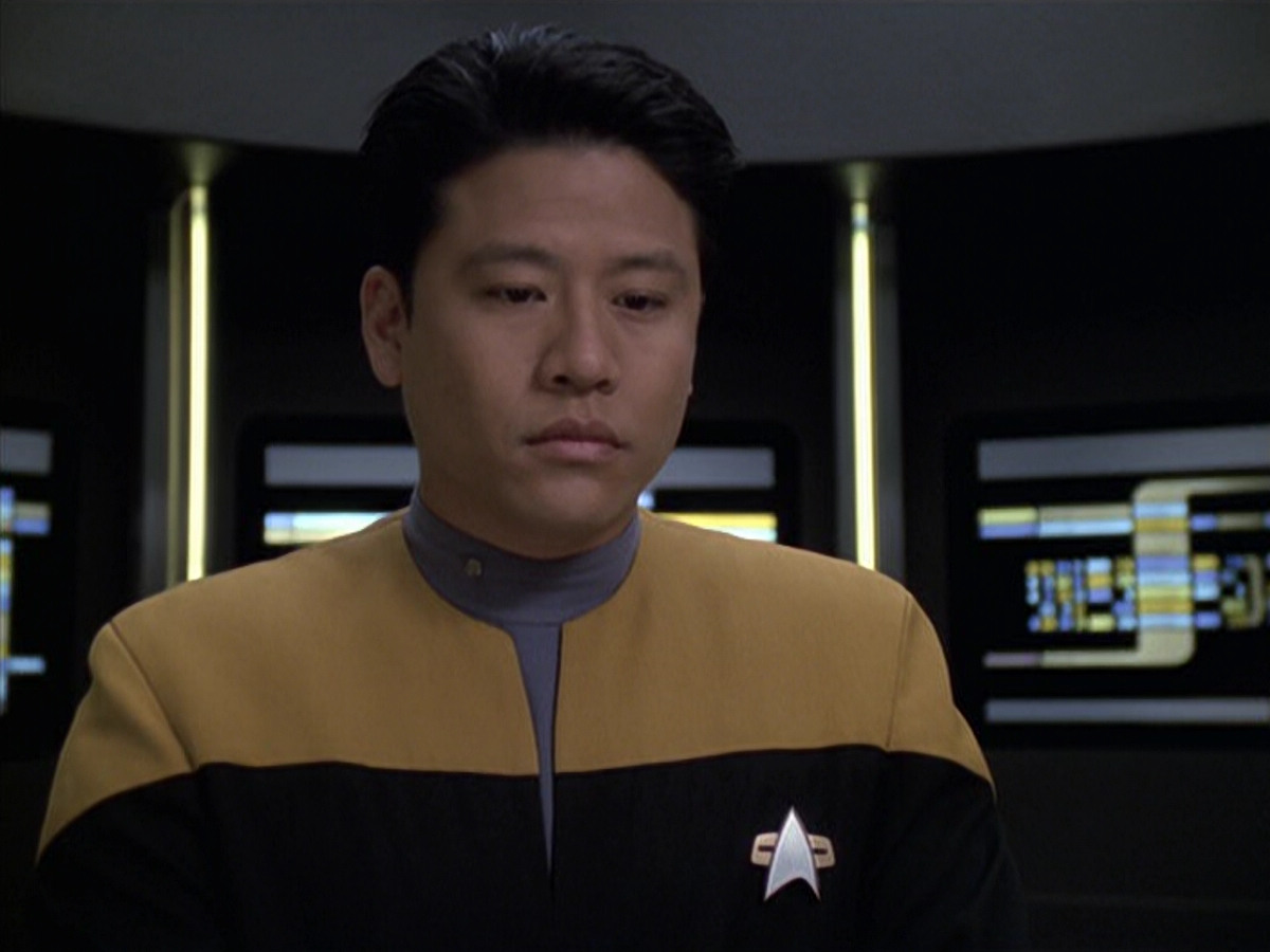 extant_StarTrek_VOY_6x18-AshesToAshes_03555.jpg