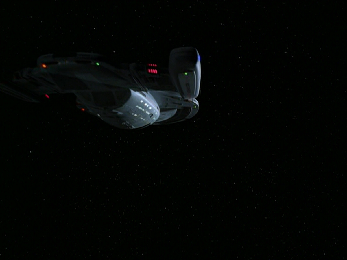 extant_StarTrek_VOY_6x18-AshesToAshes_03563.jpg