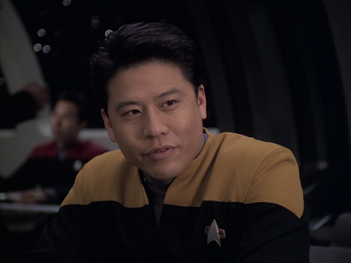 extant_StarTrek_VOY_6x18-AshesToAshes_03598.jpg