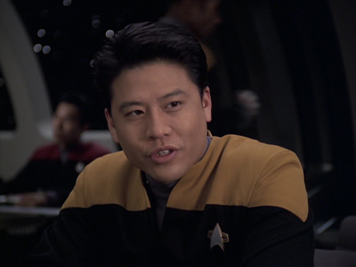 extant_StarTrek_VOY_6x18-AshesToAshes_03599.jpg