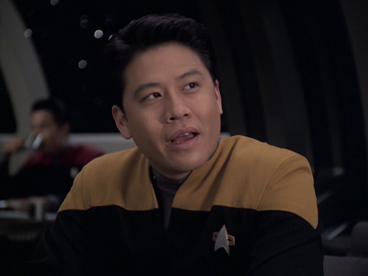 extant_StarTrek_VOY_6x18-AshesToAshes_03618.jpg