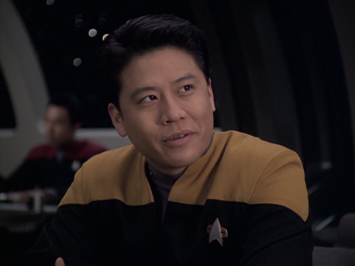 extant_StarTrek_VOY_6x18-AshesToAshes_03621.jpg