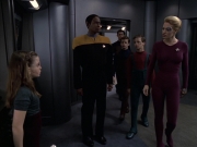 Filename=extant_StarTrek_VOY_6x18-AshesToAshes_00359.jpg
Filesize=155KiB
Dimensions=1200x900
Date added=Jan 02, 2020 extant_StarTrek_VOY_6x18-AshesToAshes_00359.jpg