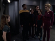 Filename=extant_StarTrek_VOY_6x18-AshesToAshes_00375.jpg
Filesize=154KiB
Dimensions=1200x900
Date added=Jan 02, 2020 extant_StarTrek_VOY_6x18-AshesToAshes_00375.jpg