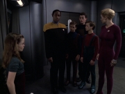 Filename=extant_StarTrek_VOY_6x18-AshesToAshes_00381.jpg
Filesize=158KiB
Dimensions=1200x900
Date added=Jan 02, 2020 extant_StarTrek_VOY_6x18-AshesToAshes_00381.jpg