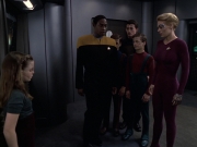 Filename=extant_StarTrek_VOY_6x18-AshesToAshes_00383.jpg
Filesize=153KiB
Dimensions=1200x900
Date added=Jan 02, 2020 extant_StarTrek_VOY_6x18-AshesToAshes_00383.jpg