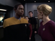 Filename=extant_StarTrek_VOY_6x18-AshesToAshes_00391.jpg
Filesize=151KiB
Dimensions=1200x900
Date added=Jan 02, 2020 extant_StarTrek_VOY_6x18-AshesToAshes_00391.jpg