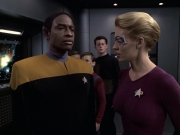 Filename=extant_StarTrek_VOY_6x18-AshesToAshes_00396.jpg
Filesize=148KiB
Dimensions=1200x900
Date added=Jan 02, 2020 extant_StarTrek_VOY_6x18-AshesToAshes_00396.jpg