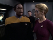 Filename=extant_StarTrek_VOY_6x18-AshesToAshes_00400.jpg
Filesize=158KiB
Dimensions=1200x900
Date added=Jan 02, 2020 extant_StarTrek_VOY_6x18-AshesToAshes_00400.jpg