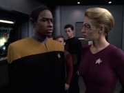 Filename=extant_StarTrek_VOY_6x18-AshesToAshes_00402.jpg
Filesize=152KiB
Dimensions=1200x900
Date added=Jan 02, 2020 extant_StarTrek_VOY_6x18-AshesToAshes_00402.jpg