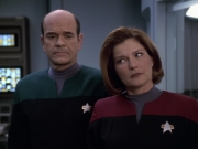 Filename=extant_StarTrek_VOY_6x18-AshesToAshes_00791.jpg
Filesize=146KiB
Dimensions=1200x900
Date added=Jan 02, 2020 extant_StarTrek_VOY_6x18-AshesToAshes_00791.jpg