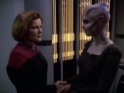 Filename=extant_StarTrek_VOY_6x18-AshesToAshes_00819.jpg
Filesize=191KiB
Dimensions=1200x900
Date added=Jan 02, 2020 extant_StarTrek_VOY_6x18-AshesToAshes_00819.jpg