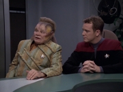 extant_StarTrek_VOY_6x18-AshesToAshes_00909.jpg