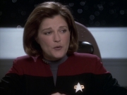 extant_StarTrek_VOY_6x18-AshesToAshes_00926.jpg
