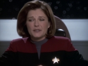 extant_StarTrek_VOY_6x18-AshesToAshes_00930.jpg