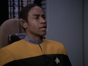 extant_StarTrek_VOY_6x18-AshesToAshes_00934.jpg