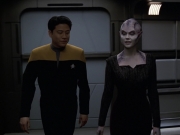Filename=extant_StarTrek_VOY_6x18-AshesToAshes_00978.jpg
Filesize=125KiB
Dimensions=1200x900
Date added=Jan 02, 2020 extant_StarTrek_VOY_6x18-AshesToAshes_00978.jpg