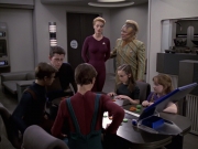 Filename=extant_StarTrek_VOY_6x18-AshesToAshes_01053.jpg
Filesize=189KiB
Dimensions=1200x900
Date added=Jan 02, 2020 extant_StarTrek_VOY_6x18-AshesToAshes_01053.jpg