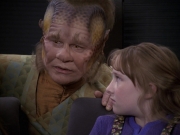 Filename=extant_StarTrek_VOY_6x18-AshesToAshes_01125.jpg
Filesize=161KiB
Dimensions=1200x900
Date added=Jan 02, 2020 extant_StarTrek_VOY_6x18-AshesToAshes_01125.jpg