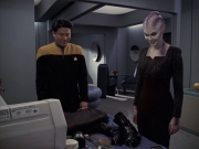 Filename=extant_StarTrek_VOY_6x18-AshesToAshes_01190.jpg
Filesize=152KiB
Dimensions=1200x900
Date added=Jan 02, 2020 extant_StarTrek_VOY_6x18-AshesToAshes_01190.jpg