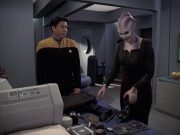 Filename=extant_StarTrek_VOY_6x18-AshesToAshes_01195.jpg
Filesize=168KiB
Dimensions=1200x900
Date added=Jan 02, 2020 extant_StarTrek_VOY_6x18-AshesToAshes_01195.jpg