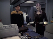 Filename=extant_StarTrek_VOY_6x18-AshesToAshes_01197.jpg
Filesize=170KiB
Dimensions=1200x900
Date added=Jan 02, 2020 extant_StarTrek_VOY_6x18-AshesToAshes_01197.jpg