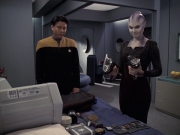Filename=extant_StarTrek_VOY_6x18-AshesToAshes_01199.jpg
Filesize=171KiB
Dimensions=1200x900
Date added=Jan 02, 2020 extant_StarTrek_VOY_6x18-AshesToAshes_01199.jpg
