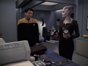 Filename=extant_StarTrek_VOY_6x18-AshesToAshes_01201.jpg
Filesize=172KiB
Dimensions=1200x900
Date added=Jan 02, 2020 extant_StarTrek_VOY_6x18-AshesToAshes_01201.jpg