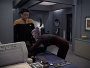Filename=extant_StarTrek_VOY_6x18-AshesToAshes_01209.jpg
Filesize=162KiB
Dimensions=1200x900
Date added=Jan 02, 2020 extant_StarTrek_VOY_6x18-AshesToAshes_01209.jpg
