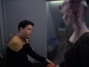 Filename=extant_StarTrek_VOY_6x18-AshesToAshes_01327.jpg
Filesize=147KiB
Dimensions=1200x900
Date added=Jan 02, 2020 extant_StarTrek_VOY_6x18-AshesToAshes_01327.jpg