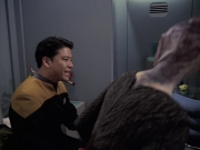 Filename=extant_StarTrek_VOY_6x18-AshesToAshes_01346.jpg
Filesize=142KiB
Dimensions=1200x900
Date added=Jan 02, 2020 extant_StarTrek_VOY_6x18-AshesToAshes_01346.jpg