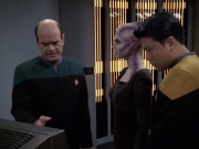 Filename=extant_StarTrek_VOY_6x18-AshesToAshes_01452.jpg
Filesize=170KiB
Dimensions=1200x900
Date added=Jan 02, 2020 extant_StarTrek_VOY_6x18-AshesToAshes_01452.jpg