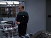 Filename=extant_StarTrek_VOY_6x18-AshesToAshes_01489.jpg
Filesize=165KiB
Dimensions=1200x900
Date added=Jan 02, 2020 extant_StarTrek_VOY_6x18-AshesToAshes_01489.jpg