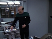 Filename=extant_StarTrek_VOY_6x18-AshesToAshes_01490.jpg
Filesize=161KiB
Dimensions=1200x900
Date added=Jan 02, 2020 extant_StarTrek_VOY_6x18-AshesToAshes_01490.jpg