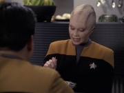 Filename=extant_StarTrek_VOY_6x18-AshesToAshes_01593.jpg
Filesize=155KiB
Dimensions=1200x900
Date added=Jan 02, 2020 extant_StarTrek_VOY_6x18-AshesToAshes_01593.jpg
