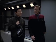 Filename=extant_StarTrek_VOY_6x18-AshesToAshes_01928.jpg
Filesize=131KiB
Dimensions=1200x900
Date added=Jan 02, 2020 extant_StarTrek_VOY_6x18-AshesToAshes_01928.jpg