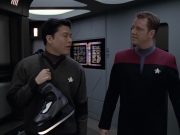 Filename=extant_StarTrek_VOY_6x18-AshesToAshes_01939.jpg
Filesize=151KiB
Dimensions=1200x900
Date added=Jan 02, 2020 extant_StarTrek_VOY_6x18-AshesToAshes_01939.jpg
