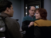 Filename=extant_StarTrek_VOY_6x18-AshesToAshes_01972.jpg
Filesize=142KiB
Dimensions=1200x900
Date added=Jan 02, 2020 extant_StarTrek_VOY_6x18-AshesToAshes_01972.jpg