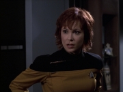 extant_StarTrek_VOY_6x18-AshesToAshes_02052.jpg