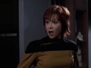 extant_StarTrek_VOY_6x18-AshesToAshes_02060.jpg