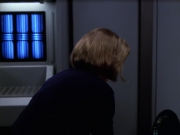 extant_StarTrek_VOY_6x18-AshesToAshes_02066.jpg