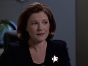 extant_StarTrek_VOY_6x18-AshesToAshes_02130.jpg