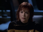 extant_StarTrek_VOY_6x18-AshesToAshes_02145.jpg