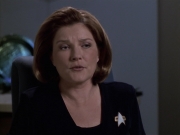 extant_StarTrek_VOY_6x18-AshesToAshes_02156.jpg