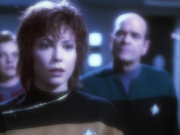 extant_StarTrek_VOY_6x18-AshesToAshes_02272.jpg