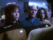 extant_StarTrek_VOY_6x18-AshesToAshes_02295.jpg