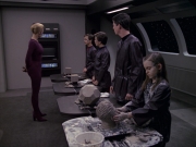 Filename=extant_StarTrek_VOY_6x18-AshesToAshes_02546.jpg
Filesize=183KiB
Dimensions=1200x900
Date added=Jan 02, 2020 extant_StarTrek_VOY_6x18-AshesToAshes_02546.jpg