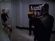Filename=extant_StarTrek_VOY_6x18-AshesToAshes_02746.jpg
Filesize=144KiB
Dimensions=1200x900
Date added=Jan 02, 2020 extant_StarTrek_VOY_6x18-AshesToAshes_02746.jpg
