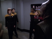 Filename=extant_StarTrek_VOY_6x18-AshesToAshes_02750.jpg
Filesize=140KiB
Dimensions=1200x900
Date added=Jan 02, 2020 extant_StarTrek_VOY_6x18-AshesToAshes_02750.jpg